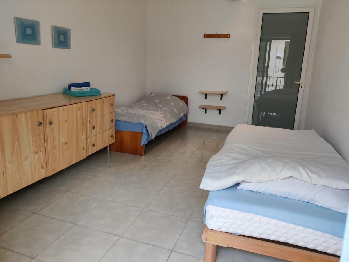 Spacious 3-Bedroom Apartment 30 Seconds From Sea Marsaskala Εξωτερικό φωτογραφία